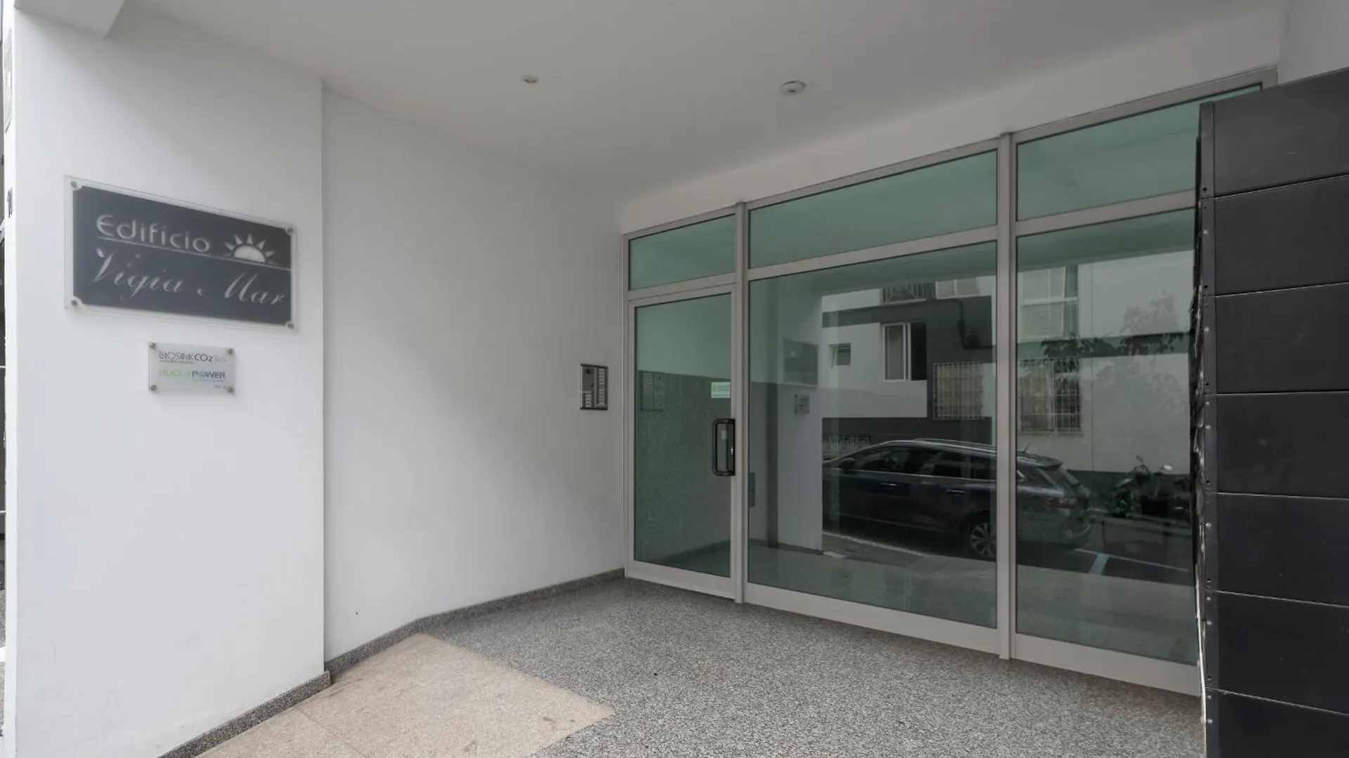 Apartment Apartamento Princesa Dona Amelia By An Island Apart