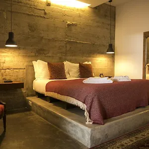 https://54-santa-catarina-apartments.hotels-lisbon-portugal.com